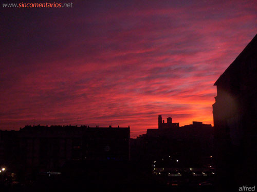 abrir en nueva ventana, click botn derecho y establecer como fondo de escritorio